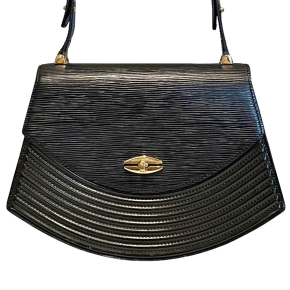 Louis Vuitton Handbags - Louis Vuitton Black Tilsitt Bag circa 1988 EUC!